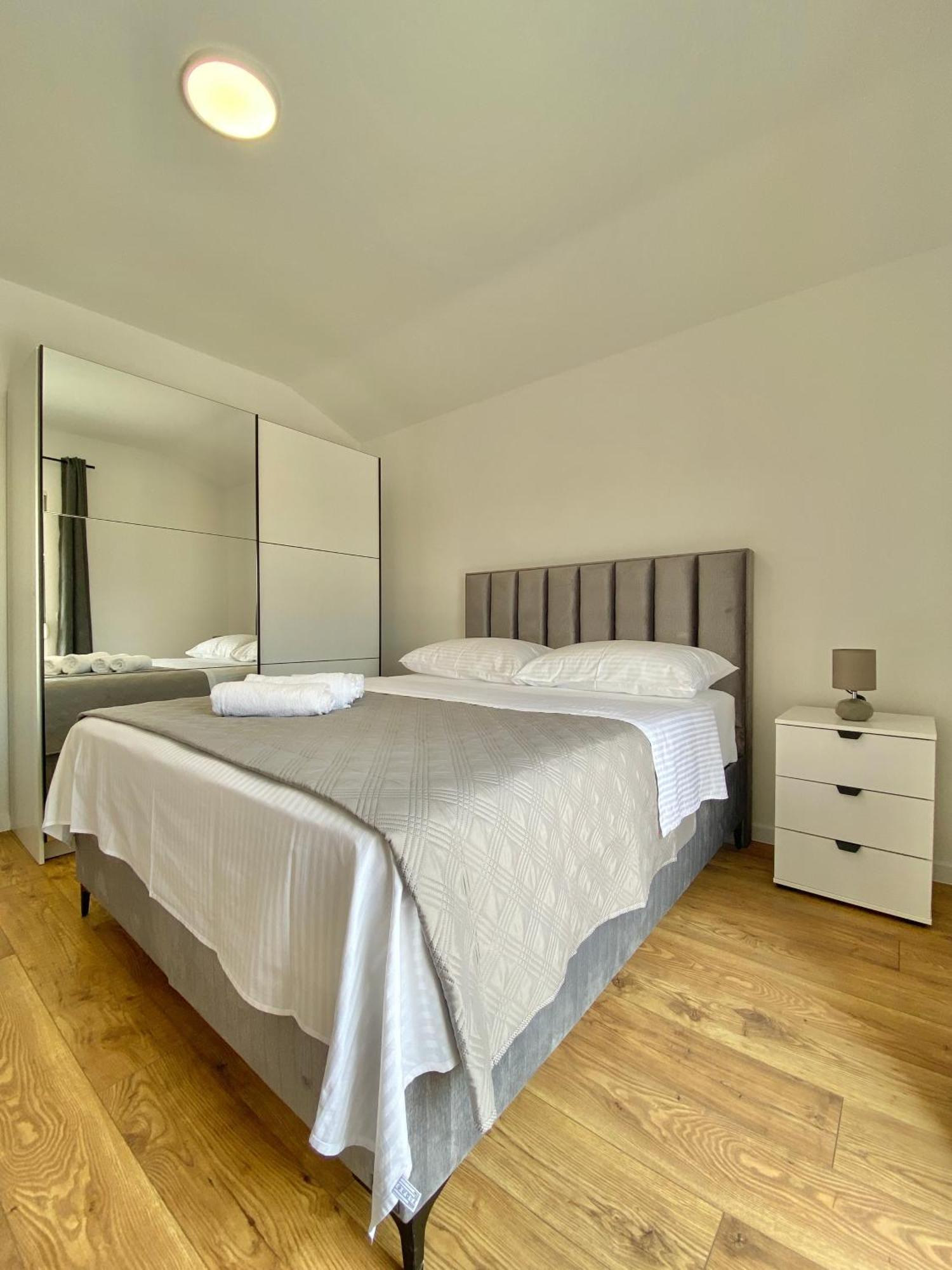 West Apartments Ζαντάρ Εξωτερικό φωτογραφία
