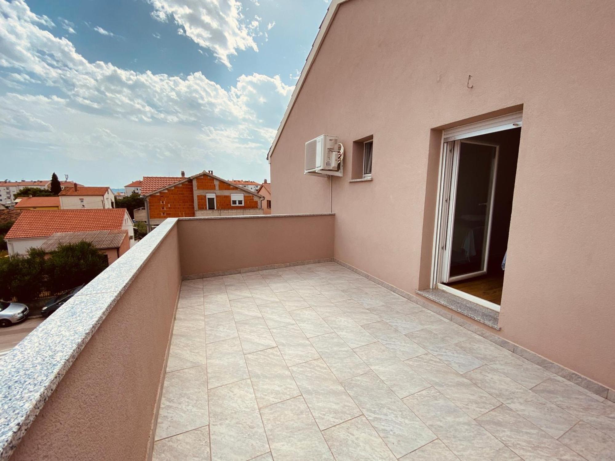 West Apartments Ζαντάρ Εξωτερικό φωτογραφία